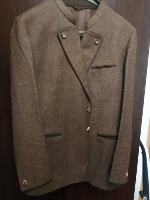 Sacouri bărbătești