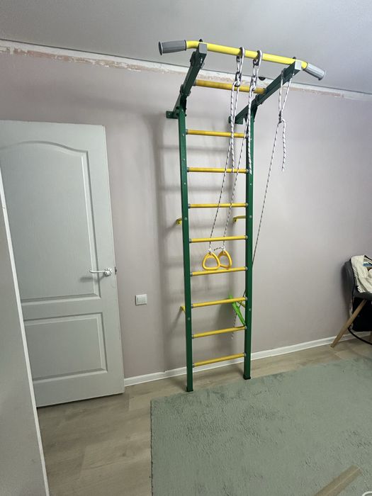 Продам турник срочно