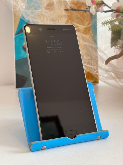 Nokia 8 ca NOU 4GB Ram cu 64GB Stocare