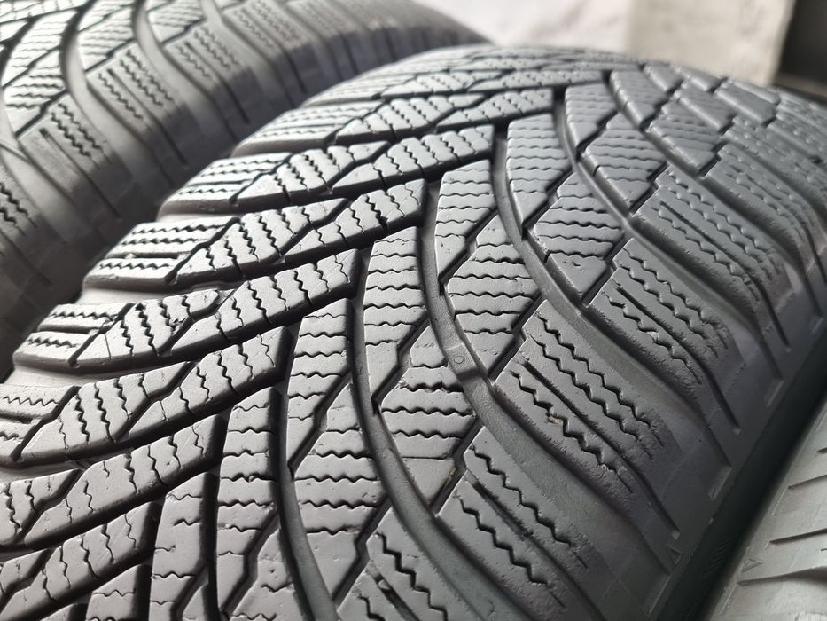 215/65/16 Firestone 4Броя: 140€ 6.2мм