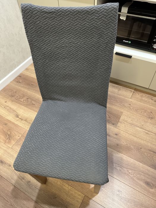 Чехлы на стулья новые