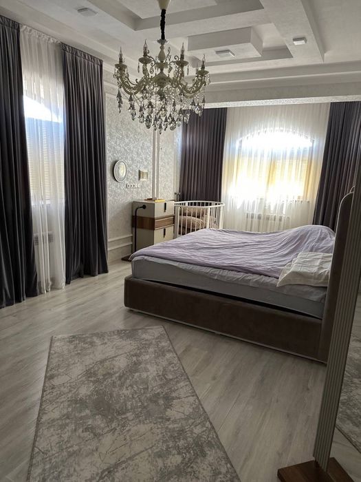 Продам люкс квартиру 120м2 (Вокзал, Узгазойл) в бизнес ЖК.