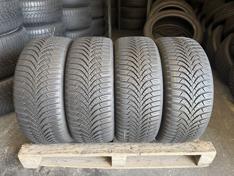 4 anvelope iarna 195/50/15 Hankook 7-8 mm!