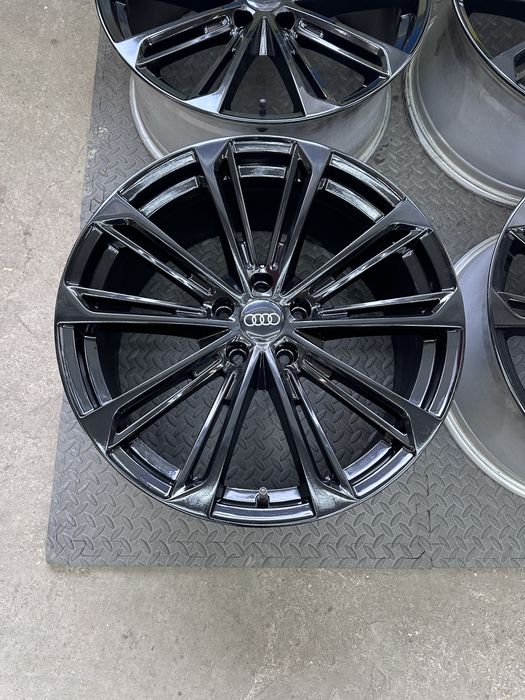 19-цола 5х112 - Audi - A3-A4-A6-Q3