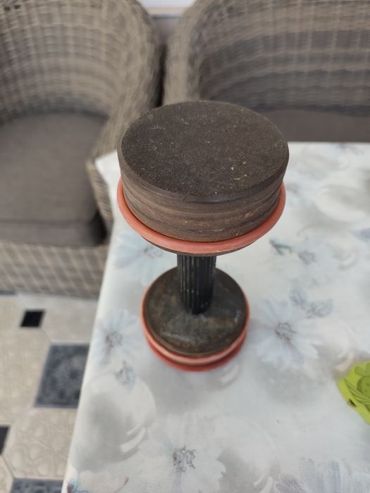 Гантел 1 шт хорошим состояние