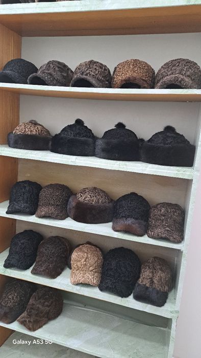 Продаётся каракул,шубы