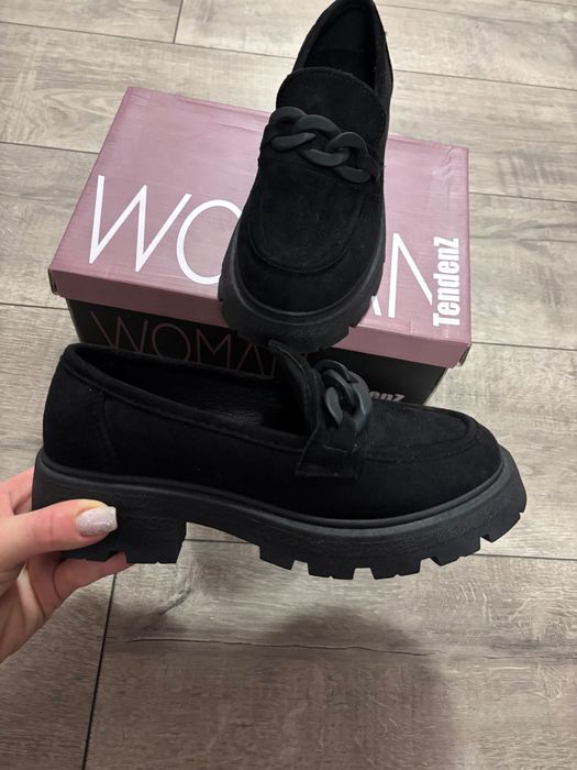 Дамски обувки Tendenz