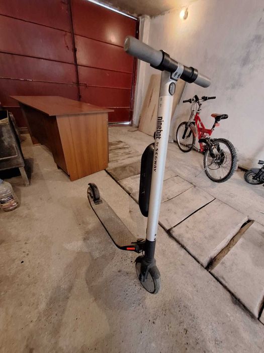 Продам электросамокат оригинал  NINEBOT 9