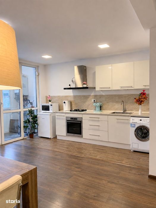 4 camere - 103 mp - Rosetti – Universitate - renovat - et. 4/5