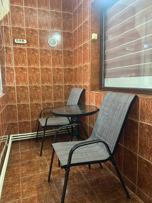 Ofer spre inchiriere apartament 2 camere zona foarte buna termen lung contract ANAF