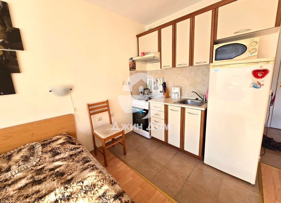 Продава се Едностаен апартамент в к.к. Слънчев бряг - 40 кв.м за 1375 €/кв.м - Снимка #3