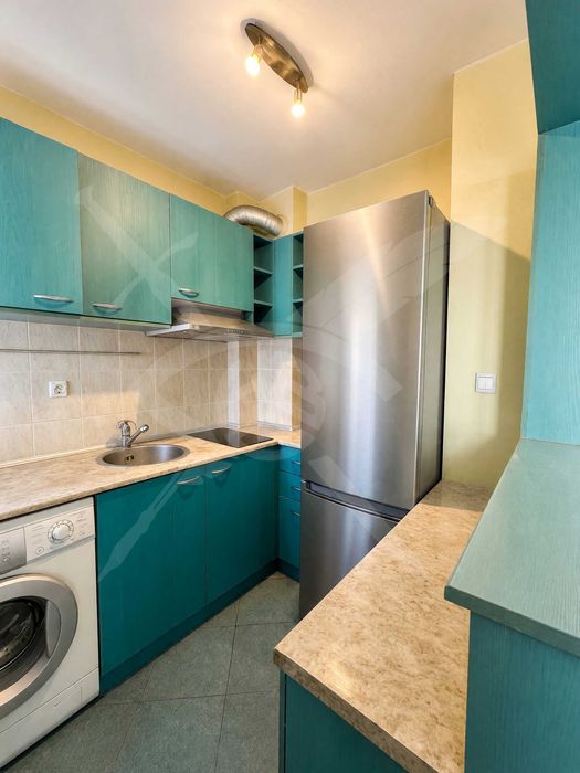 Продава се Тристаен апартамент в Пловдив, Център - 91 кв.м за 2198 €/кв.м - Снимка #2