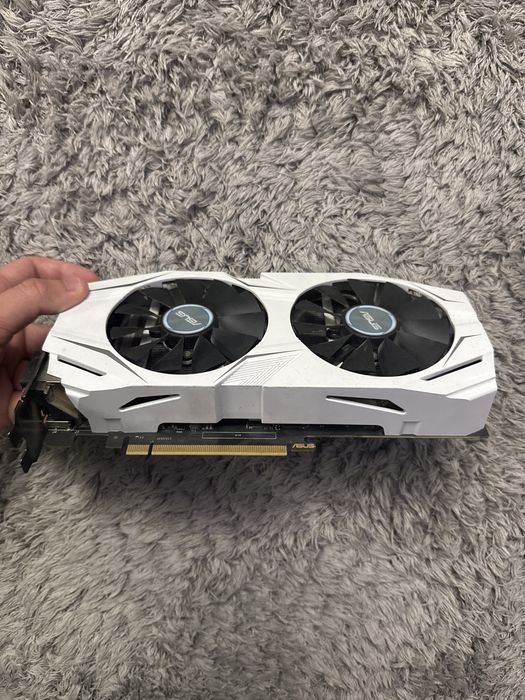 ASUS GTX 1070 Dual OC