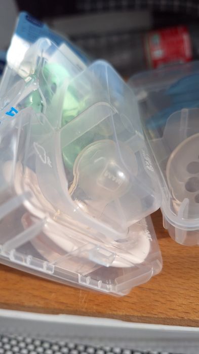 Suzete Mam 0-6 6-16 și 16+