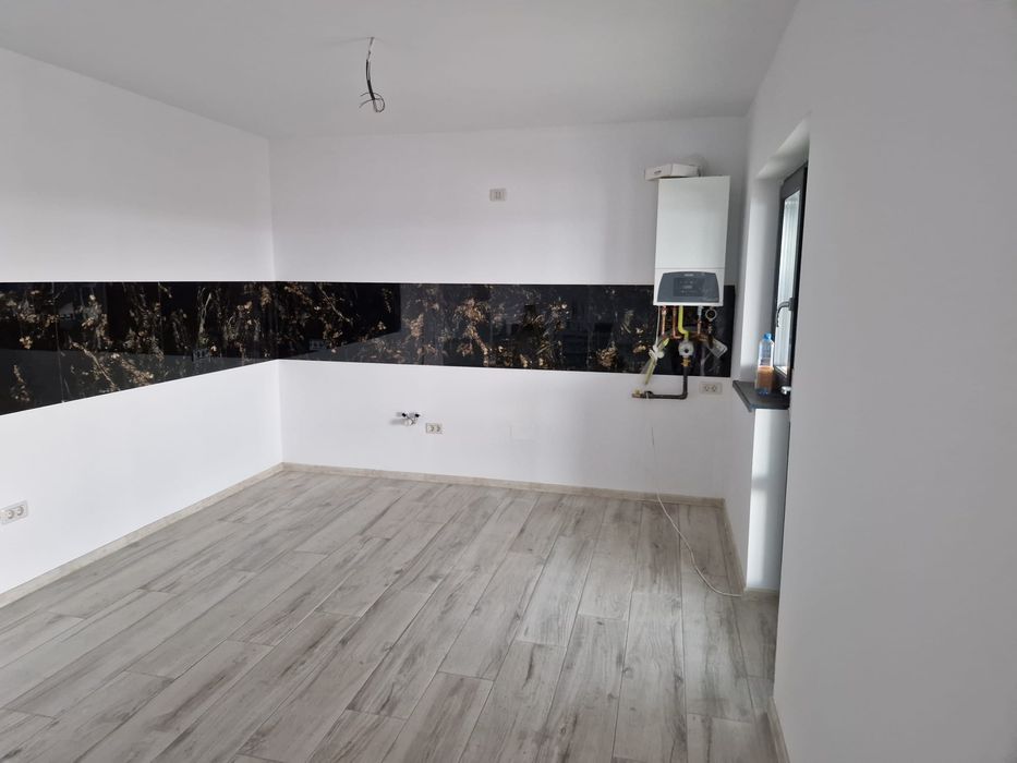 Vand casă in hemeiuși