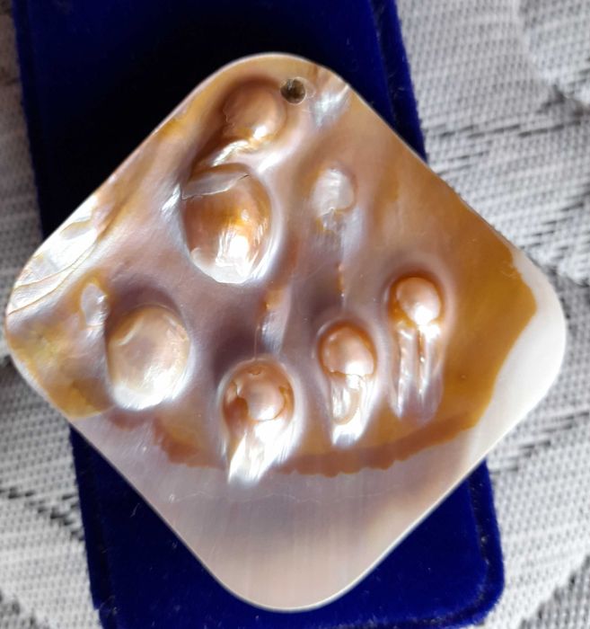 Перла естествена рядка