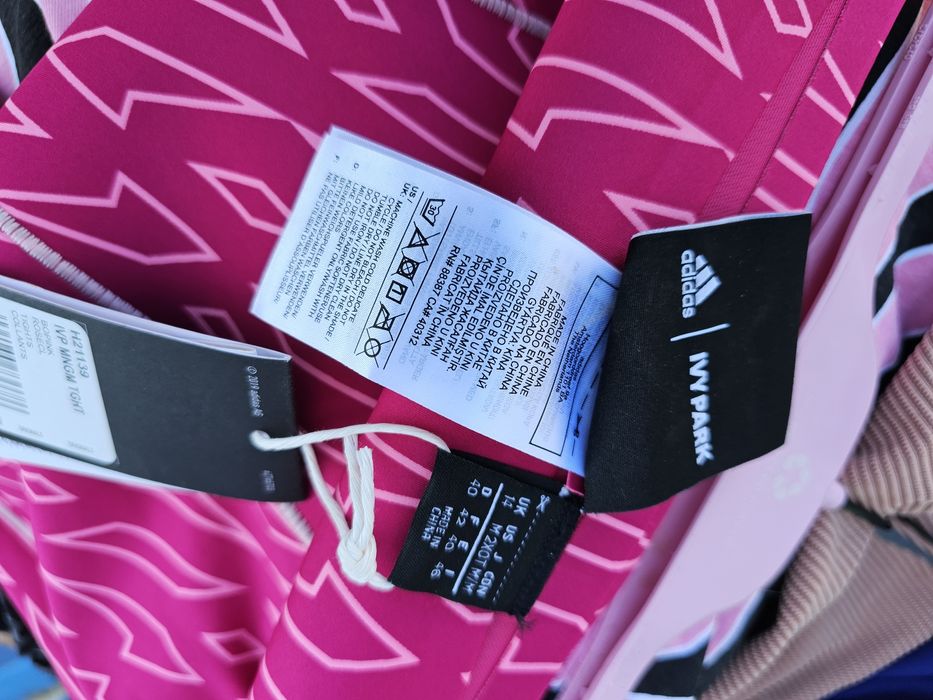 Adidas Ivy Park оригинален дамски клин нов М размер