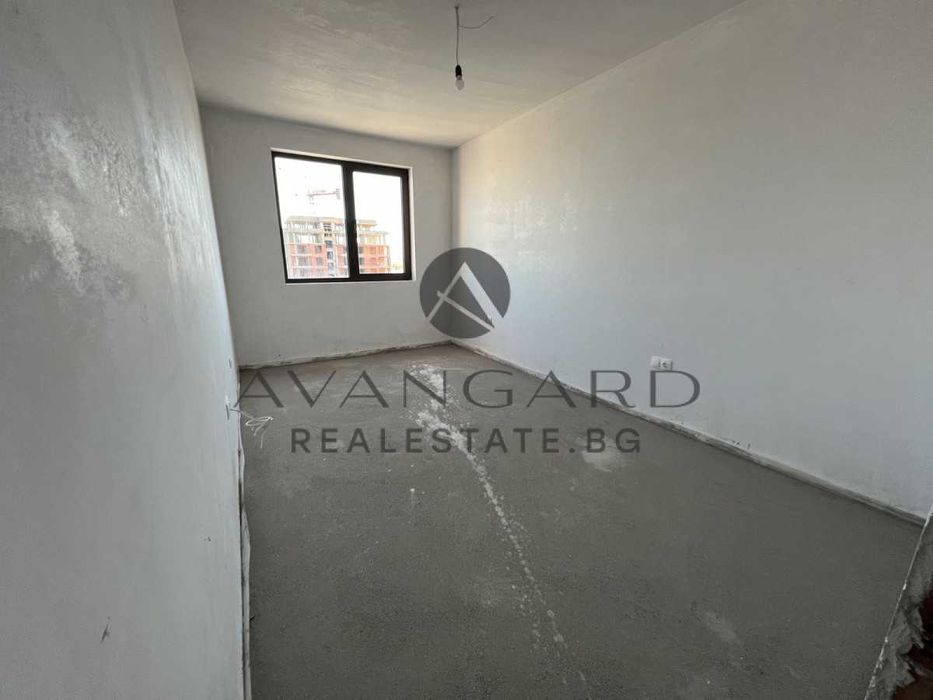 Продава се Тристаен апартамент в Пловдив, Кючук Париж - 101 кв.м за 1515 €/кв.м - Снимка #3