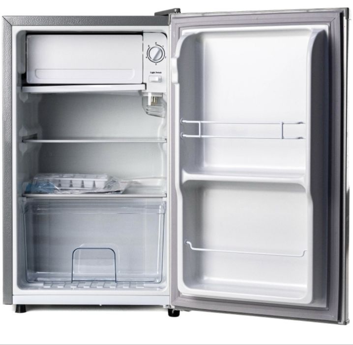 Продам холодильник Leadbros серый