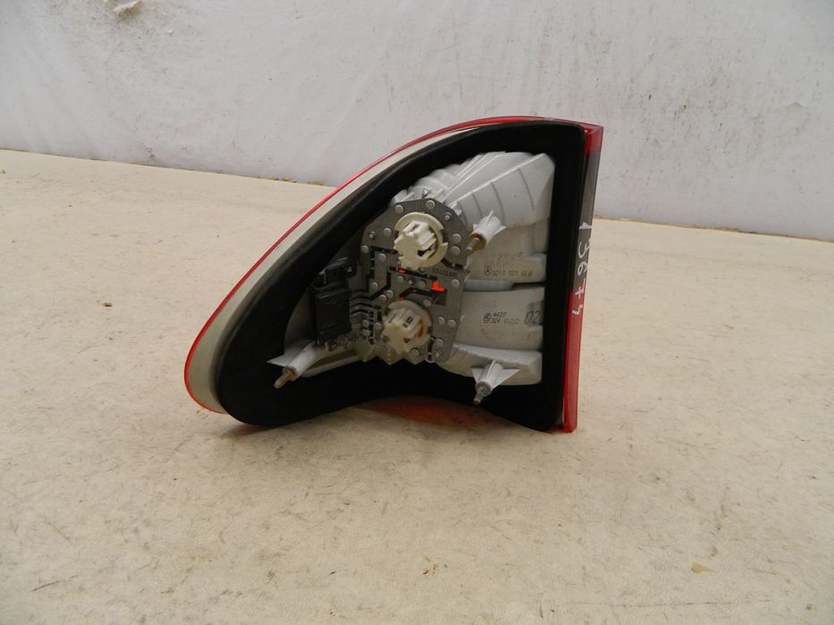 Stop dreapta pe aripa / Caroserie, Mercedes E-Class Kombi, 1996, 1997, 1998, 1999, 2000, 2001, A2108206864