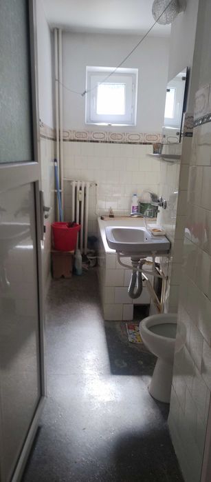 Vanzare apartament 3 camere - str.Octav Bancila nr.1