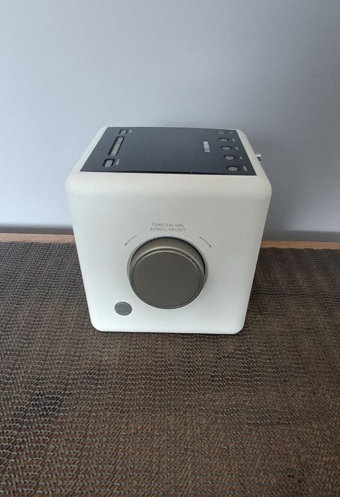 Boxa Bluetooth cu Radio Fm + Cadou