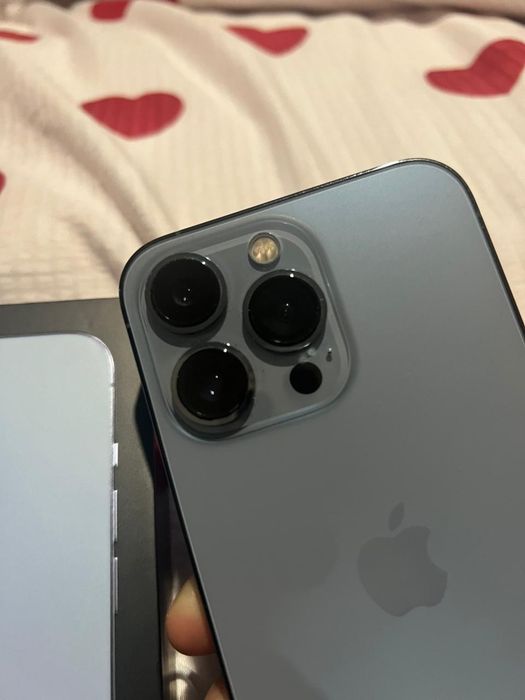 Продам iPhone 13 pro