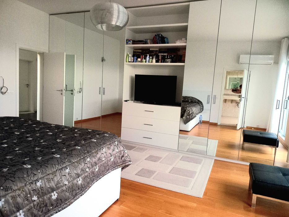 Продава се Къща в София, Център - 553 кв.м за 553 €/кв.м - Снимка #12