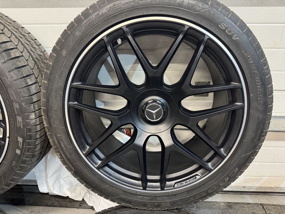 Jante originale Mercedes AMG R22 G class A463 A465 echipate vara noi