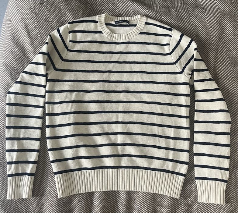 Женская кофта в полоску