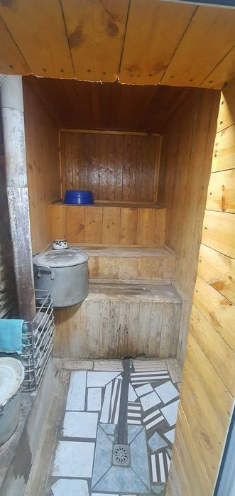 Uy sotiladi  Manzil: Buka tumani Madaniyat MFY.