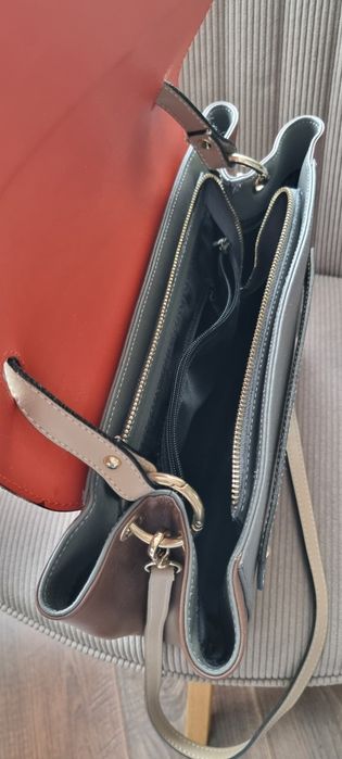 Дамски чанти различни модели и цветове