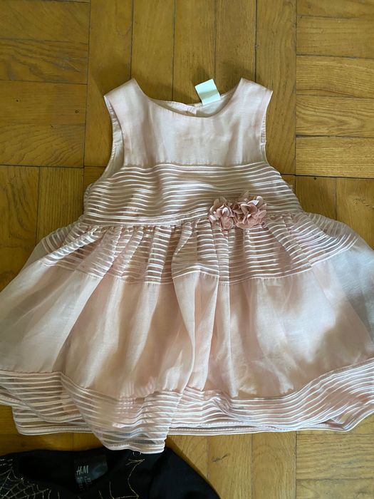 Бебешки дрешки за момиче 6-9-12 м