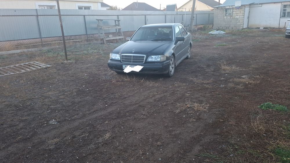 Продам Мерседес с180w202