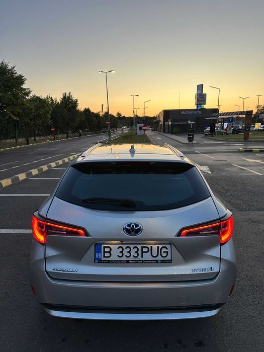 TOYOTA Corolla 2022 — imagine 3