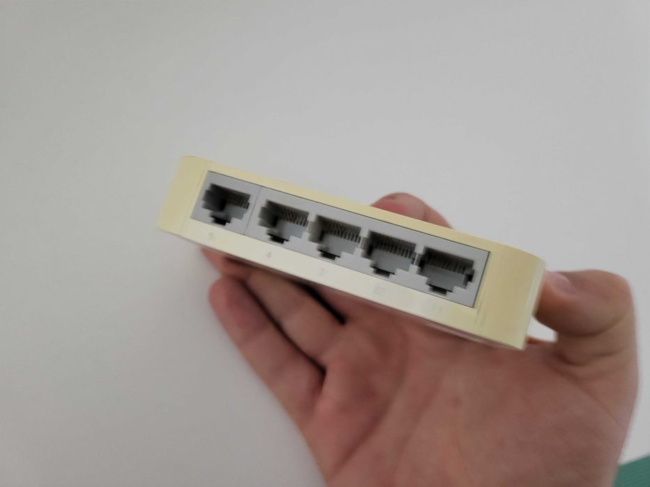 Свитч или Комутатор 4 порта