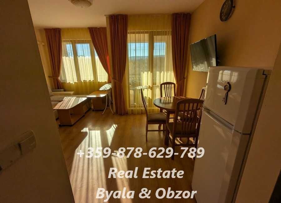 Просторен едностаен апартамент с кът за спаня в гр.Обзор