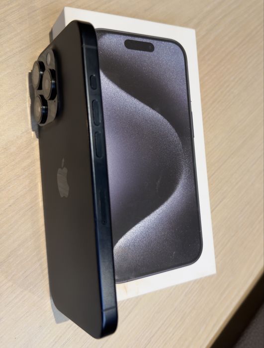 Iphone 15 pro син 128 gb