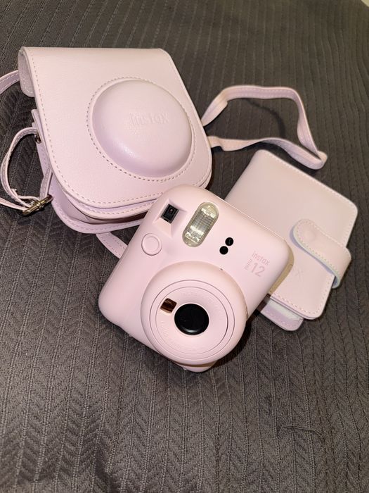 Instax mini 12 камера