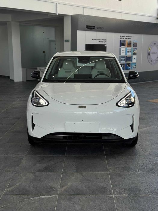 Geely EX 2 EV 400 km full nalichida rassrochkaga