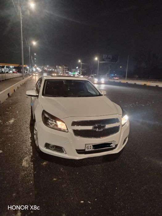 MALIBU srochna sotiladi