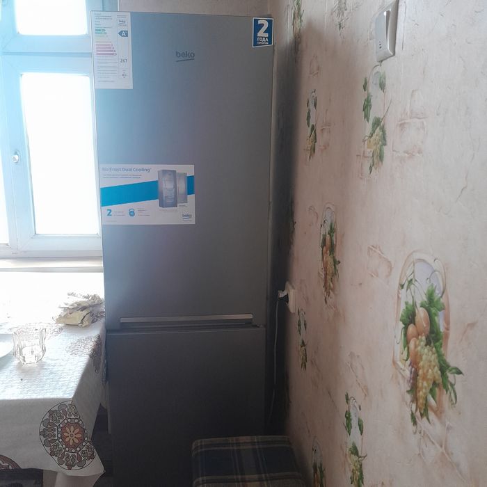 Продам холодильник