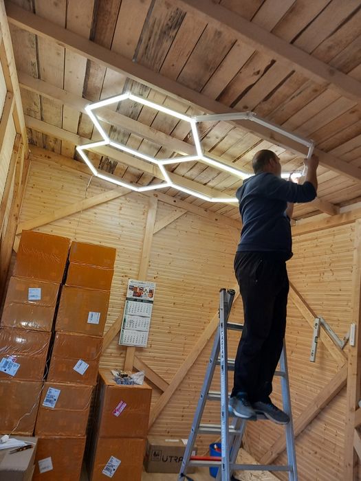 LED осветление за студио,. гараж, цех, фризьорски салон