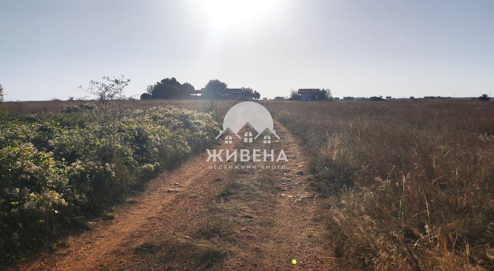 Продава се Парцел в с. Божурец, Област Добрич - 471 кв.м за 16 €/кв.м - Снимка #2