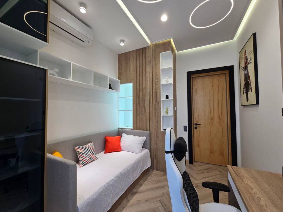 Сдаётся квартира премиум класса! Жк Инфинити!