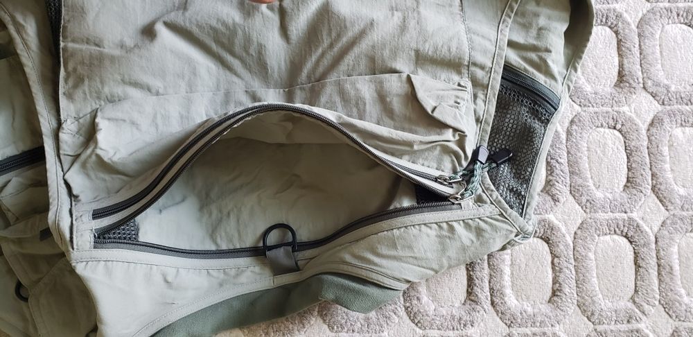 Продавам Елек Simms XXL