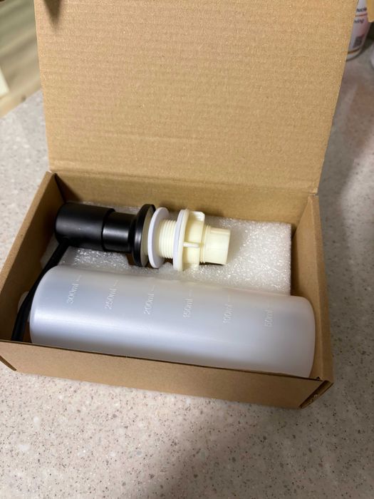 Встраеваемый дозатор для моющего средства