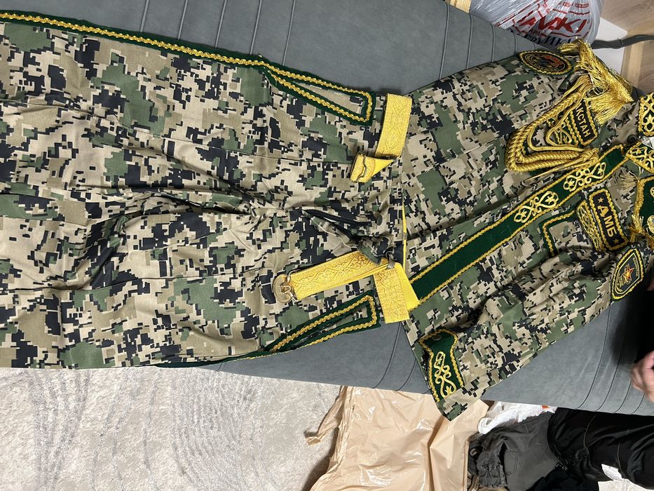 Продам армейскую  форму