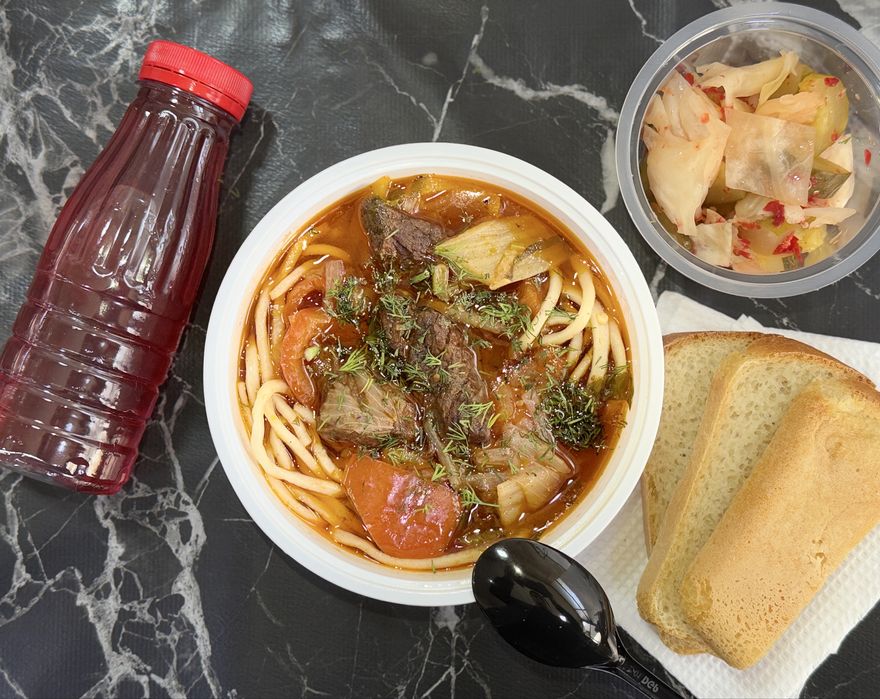 Тайёр овкат етказиб бериш хизмати (завтрак,обед,ужин)