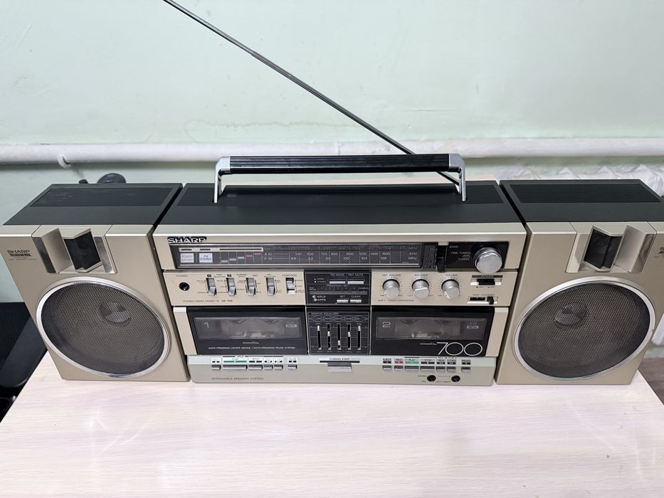 Магнитола радио кассета SHARP GF 700